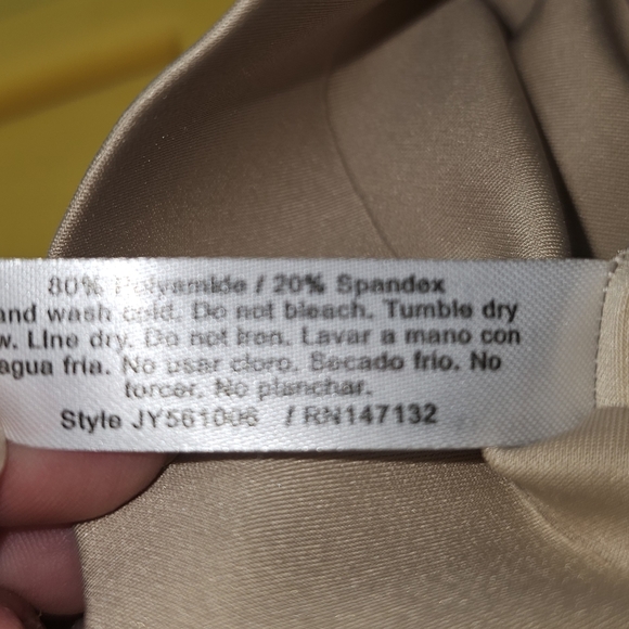 NWT STRM Line Shape bermuda high waist long shaper Nude XL. Syle 561006T - Picture 9 of 9